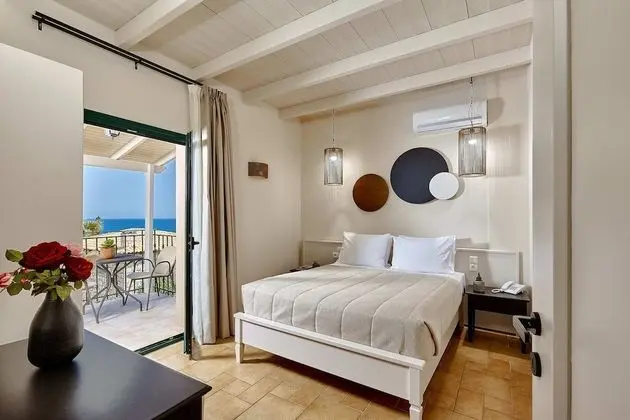 Villa, Kişiye Özel Havuzlu, Havuz Kenarı
