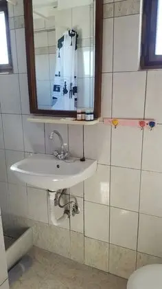 Economy Üç Kişilik Oda