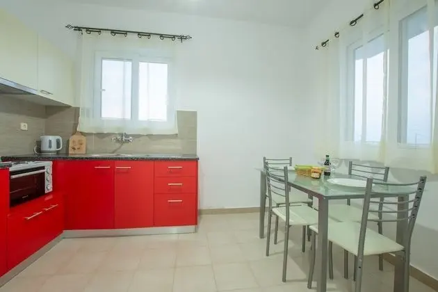 APARTMENT, 2 BEDROOMS, BALCONY, VILLAGE-MOUNTAIN VIEW
