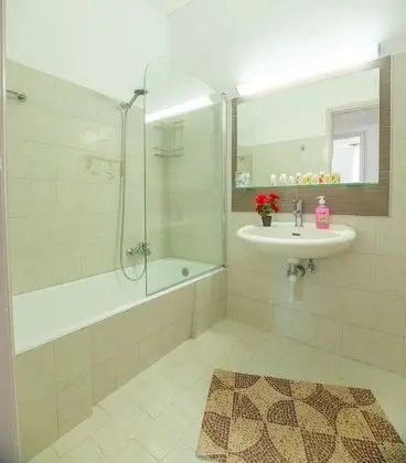 APARTMENT, 2 BEDROOMS, BALCONY, SEA VIEW