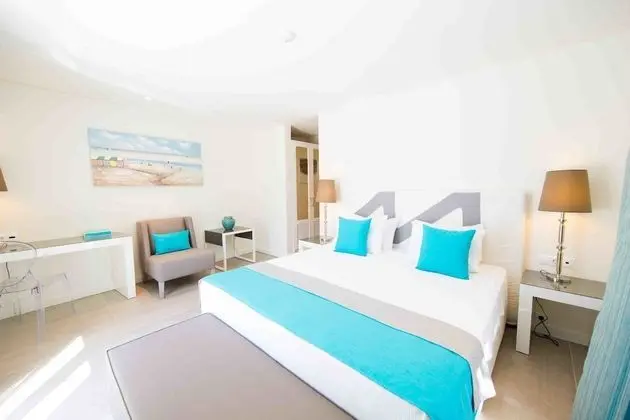 Junior Suite, Village View