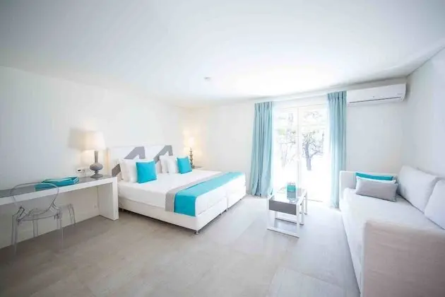 Junior Suite, Village View