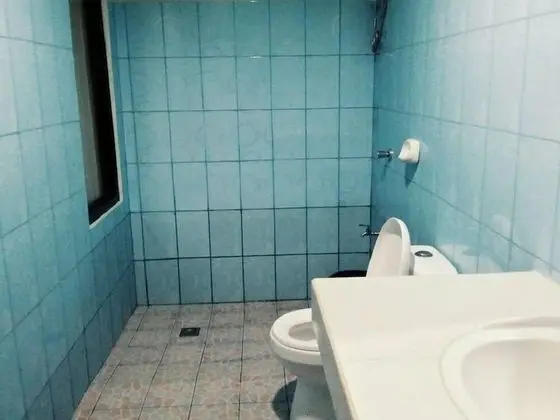 Üç Kişilik Oda