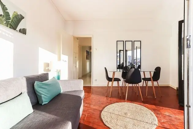 Apart Daire, 2 Yatak Odası, Mutfak