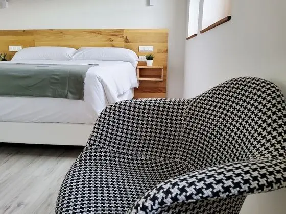 Standard Tek Büyük Yataklı Oda