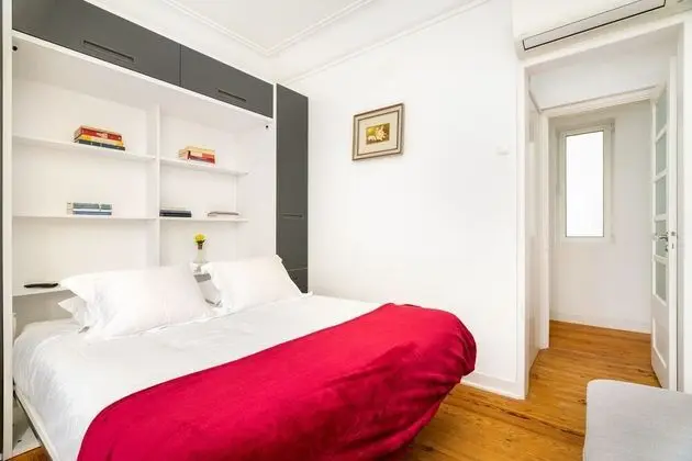 Apart Daire, 2 Yatak Odası, Sigara İçilmez