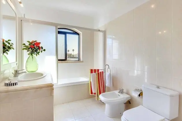 Villa, 4 Yatak Odası, Kişiye Özel Havuzlu