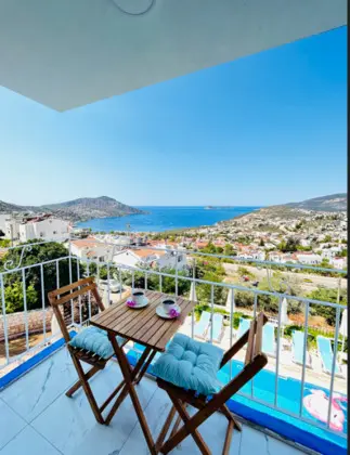 Comfort Oda, Deniz Manzaralı, Balkonlu