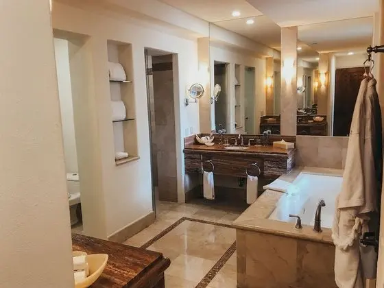 Master Suite with plunge  pool