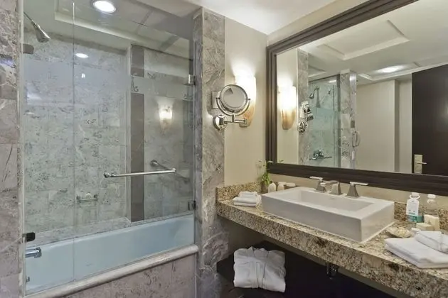 Junior Suite, 1 King Bed
