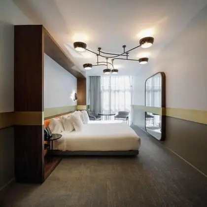 Superior Tek Büyük Yataklı Oda