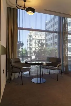 Tek Büyük Yataklı Oda, Şehir Manzaralı