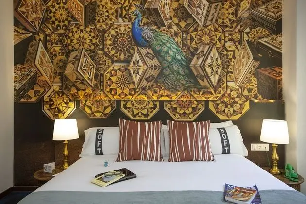 Tek Büyük Yataklı Oda, Balkon