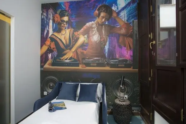 Üç Kişilik Oda, Balkon