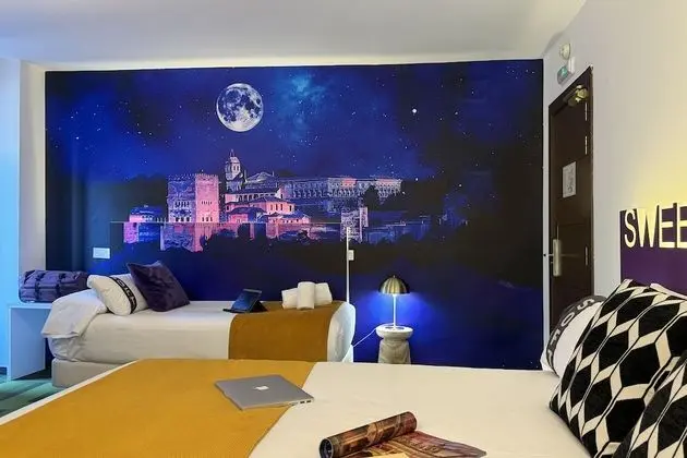 Üç Kişilik Oda, Balkon
