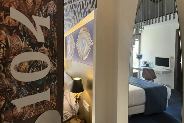 Üç Kişilik Oda, Balkon
