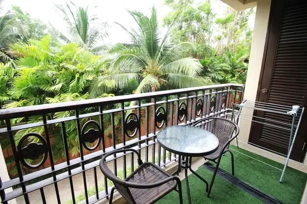 1 Bedroom with garden view