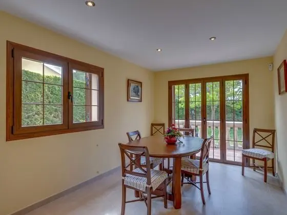 Villa, 5 Yatak Odası, Kişiye Özel Havuzlu