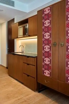 Oda, 1 En Büyük (King) Boy Yatak, Sigara İçilmez, Balkon