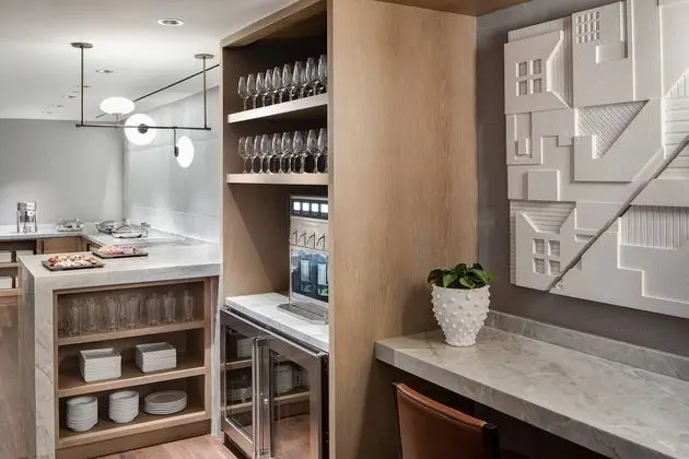 Club Oda, 1 En Büyük (King) Boy Yatak, Sigara İçilmez, Şehir Manzaralı