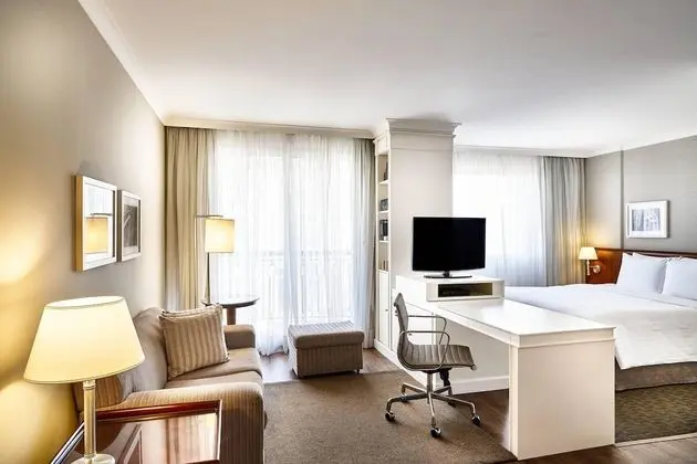 Apart Daire, 1 Büyük (Queen) Boy Yatak, Sigara İçilebilir, Balkon