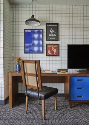Süit, 1 En Büyük (King) Boy Yatak ve Çekyat (Graduate Executive King Suite)