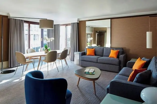 Club Süit, 1 Çift Kişilik Yatak, Teras, Köşe (M Club Lounge Access)