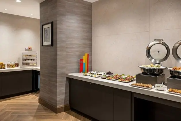 Club Oda, 2 Büyük (Queen) Boy Yatak, Sigara İçilmez (M Club Level)
