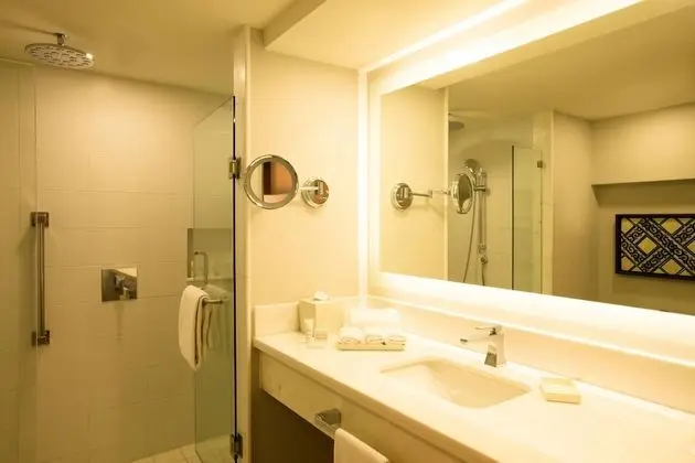 Deluxe Oda, 1 En Büyük (King) Boy Yatak (Pool Access)