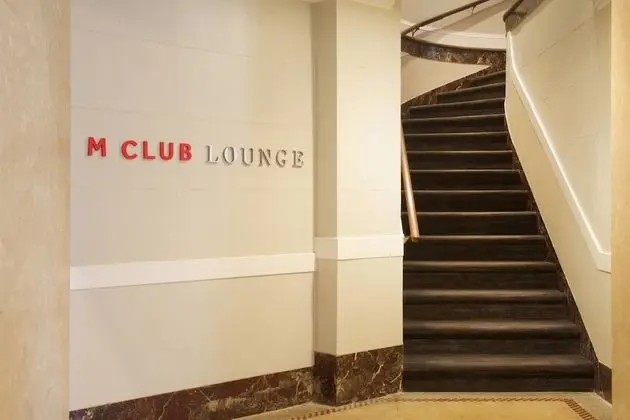 Club Oda, 1 En Büyük (King) Boy Yatak ve Çekyat