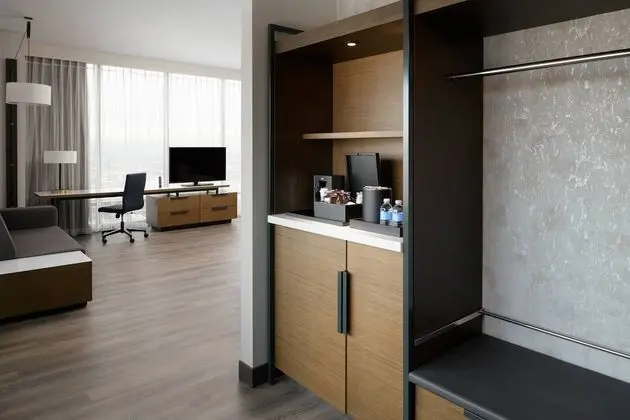 Executive Süit, 1 En Büyük (King) Boy Yatak ve Çekyat, Şehir Manzaralı, Köşe