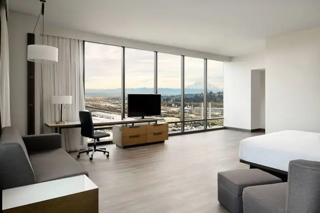 Executive Süit, 1 En Büyük (King) Boy Yatak ve Çekyat, Şehir Manzaralı, Köşe