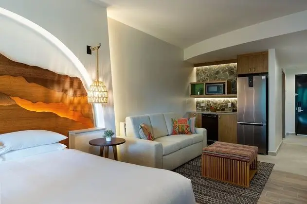 Oda, 1 Büyük (Queen) Boy Yatak ve Çekyat, Sigara İçilmez, Balkon