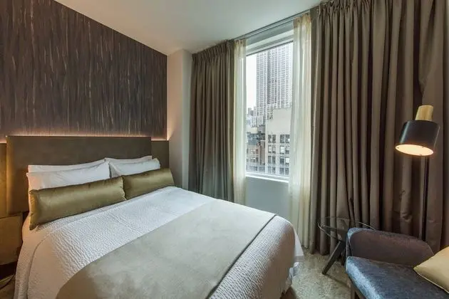 Guest Room, 2 Doubles, Non Smoking, Street View (G)