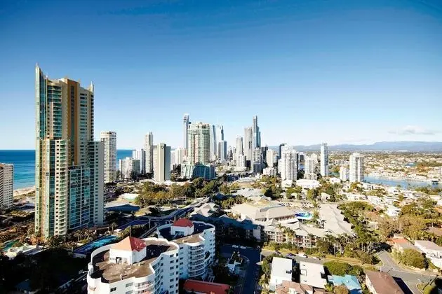 Deluxe Süit, 1 Yatak Odası, Balkon, Şehir Manzaralı