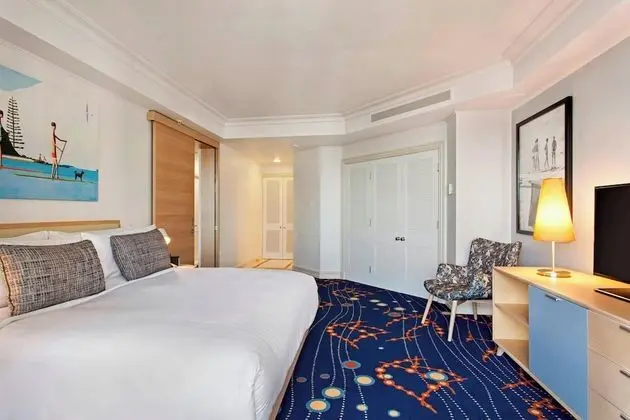 Deluxe Süit, 1 Yatak Odası, Balkon, Şehir Manzaralı