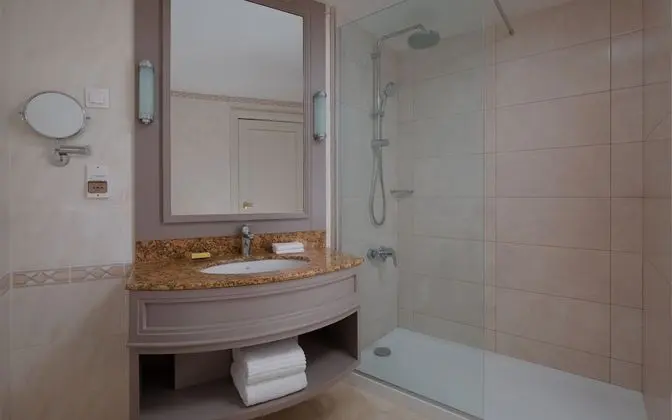 Deluxe Oda, 1 Çift Kişilik Yatak