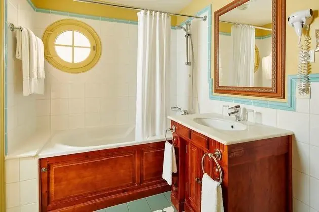 Stüdyo, 1 En Büyük (King) Boy Yatak ve Çekyat, Resort Manzaralı