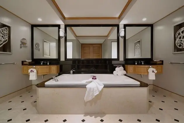 Apart Daire, 2 Yatak Odası, Balkon, Bahçe Manzaralı