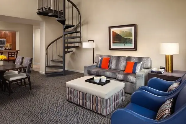 Çatı Katı (Loft), 2 Yatak Odası, Sigara İçilmez, Balkon
