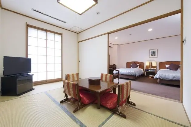 Oda, Sigara İçilmez (Japanese-Western Style)