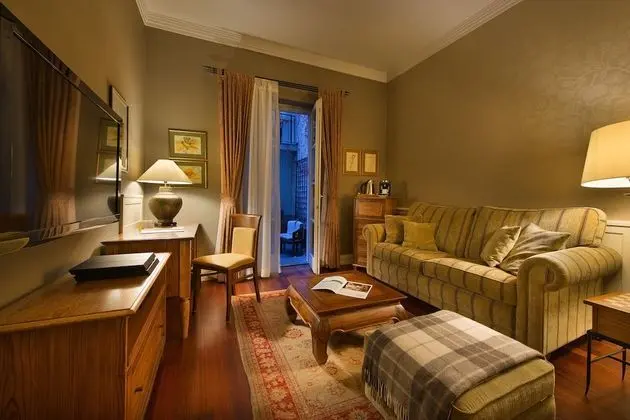 Garden Suite with 50m2 Terrace