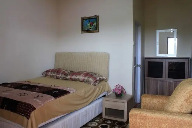 Panoramic Tek Büyük Yataklı Oda, Özel Banyo, Havuz Manzaralı
