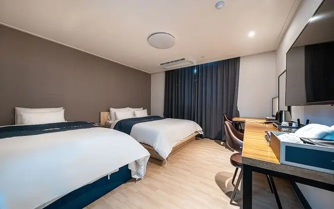 Oda (Twin Room (Mountain View 1 Double + 1)