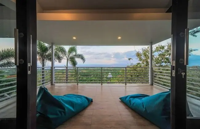 Deluxe Oda, Balkon, Tepe Manzaralı