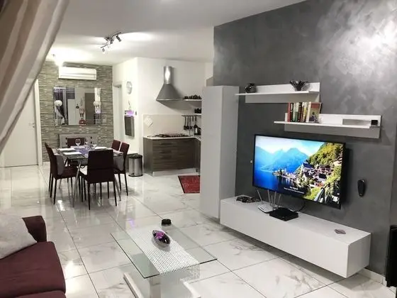 Comfort Apart Daire, 2 Yatak Odası, Deniz Manzaralı