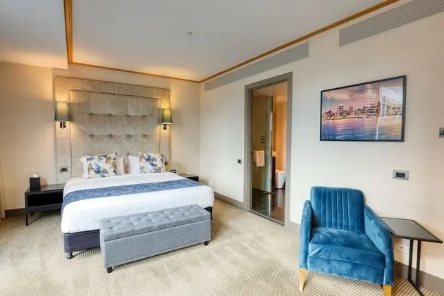 Deluxe Oda, 1 En Büyük (King) Boy Yatak, Balkon, Avlu Manzaralı