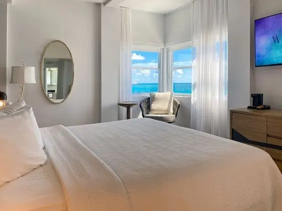 Signature Ocean View King