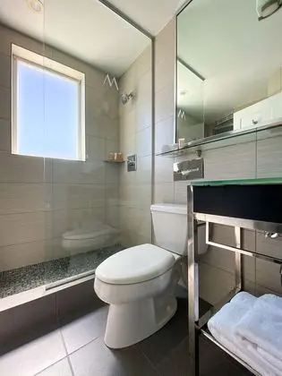 Signature Ocean View King