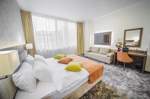 Luxury Üç Kişilik Oda, Balkon